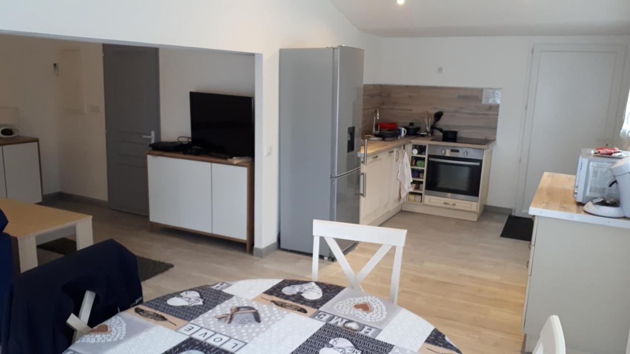 F2 Independant De 50M2 Apartment ลูมีย์ ภายนอก รูปภาพ